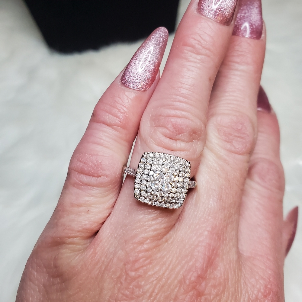 Cz pave statement ring - Picture 6 of 13